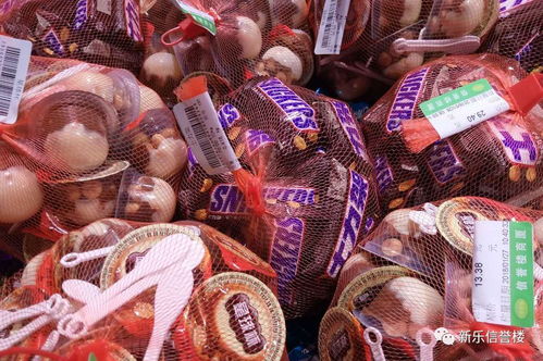 新樂信譽(yù)樓為方便顧客購(gòu)買,節(jié)省顧客時(shí)間加強(qiáng)食品項(xiàng)目預(yù)售包裝 整件銷售